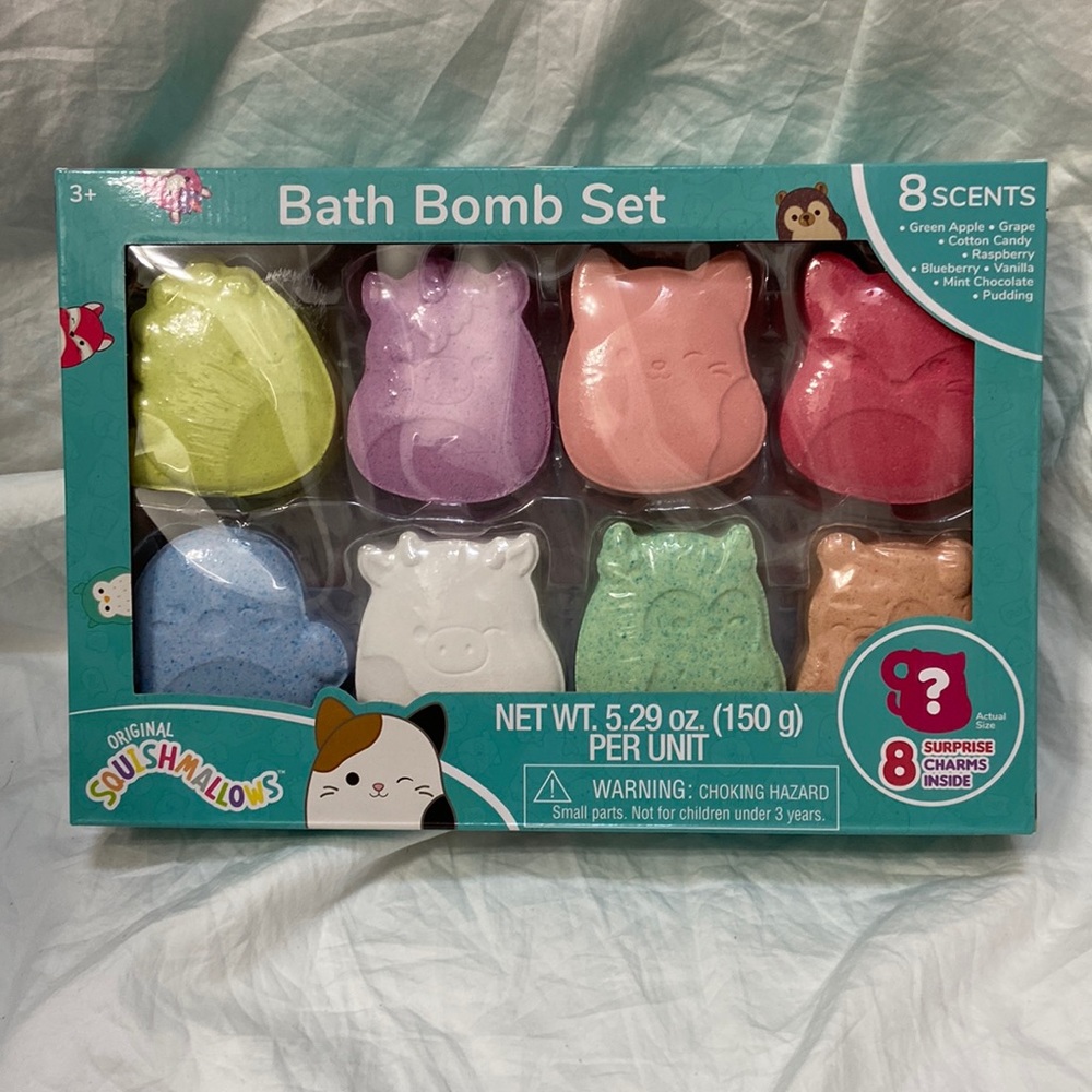 Squishmallows Bath Bomb Charm Set. One size: 8 bath bombs. - Picture 2 of 7